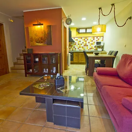 Apartamentos Los Brezos Apartment *