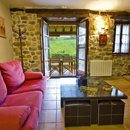 Apartamentos Los Brezos Apartment