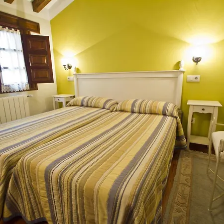 Apartment Apartamentos Los Brezos